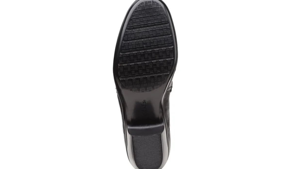 Clarks Bottes^Chaussure A Talons Fourreau Emily Cove Pour Femmes