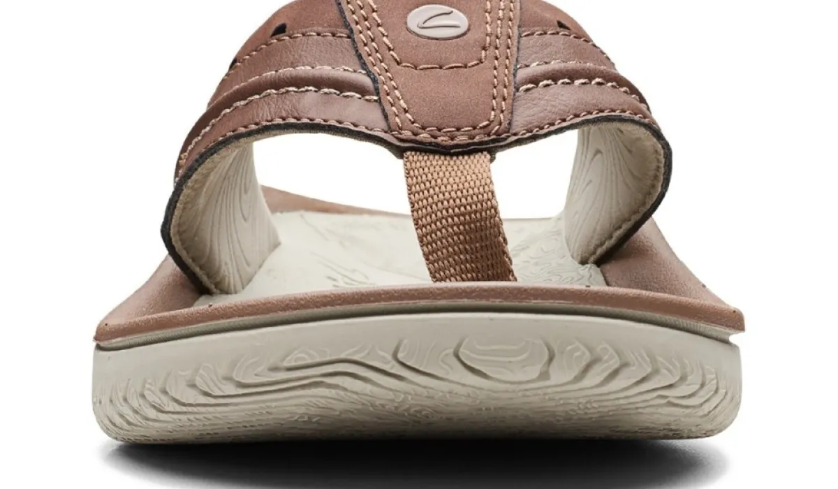 Clarks Sandales^Tong Wesley Avec Bride Roulee Entre Les Orteils Pour Hommes